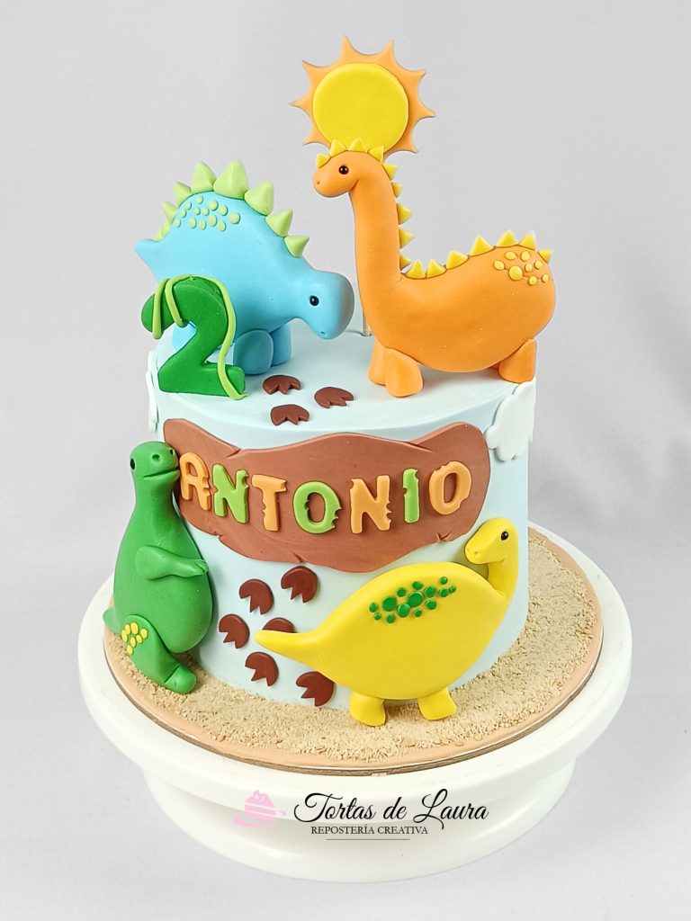 Torta temática de Dinosaurios bebes lindos cute